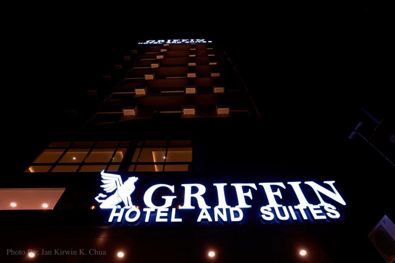 Griffin Hotel And Suites Cebu Exterior photo